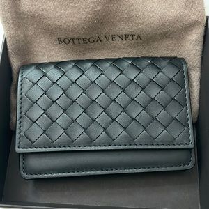 Authentic Bottega Veneta Cardholder